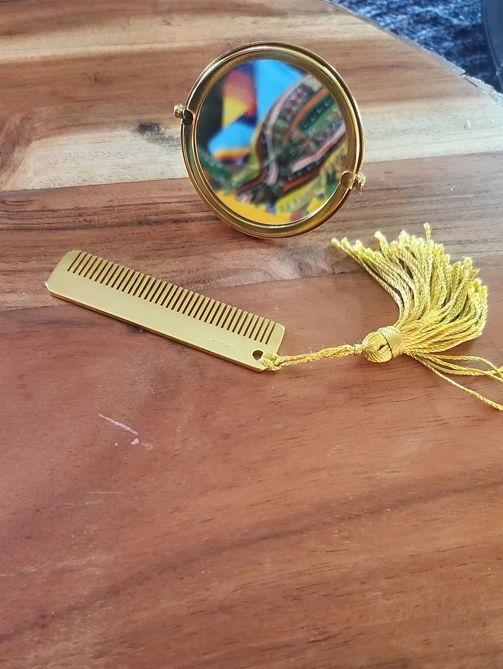 Judith Lieber Gold Double Sided Mirror & Gold Pocket Comb w/Tassel Nwot